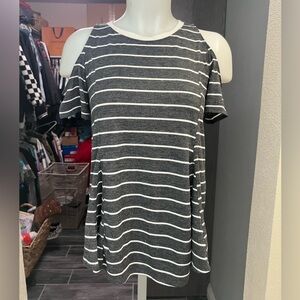 Hollister Gray & White Striped Open Shoulder Short Sleeve Top